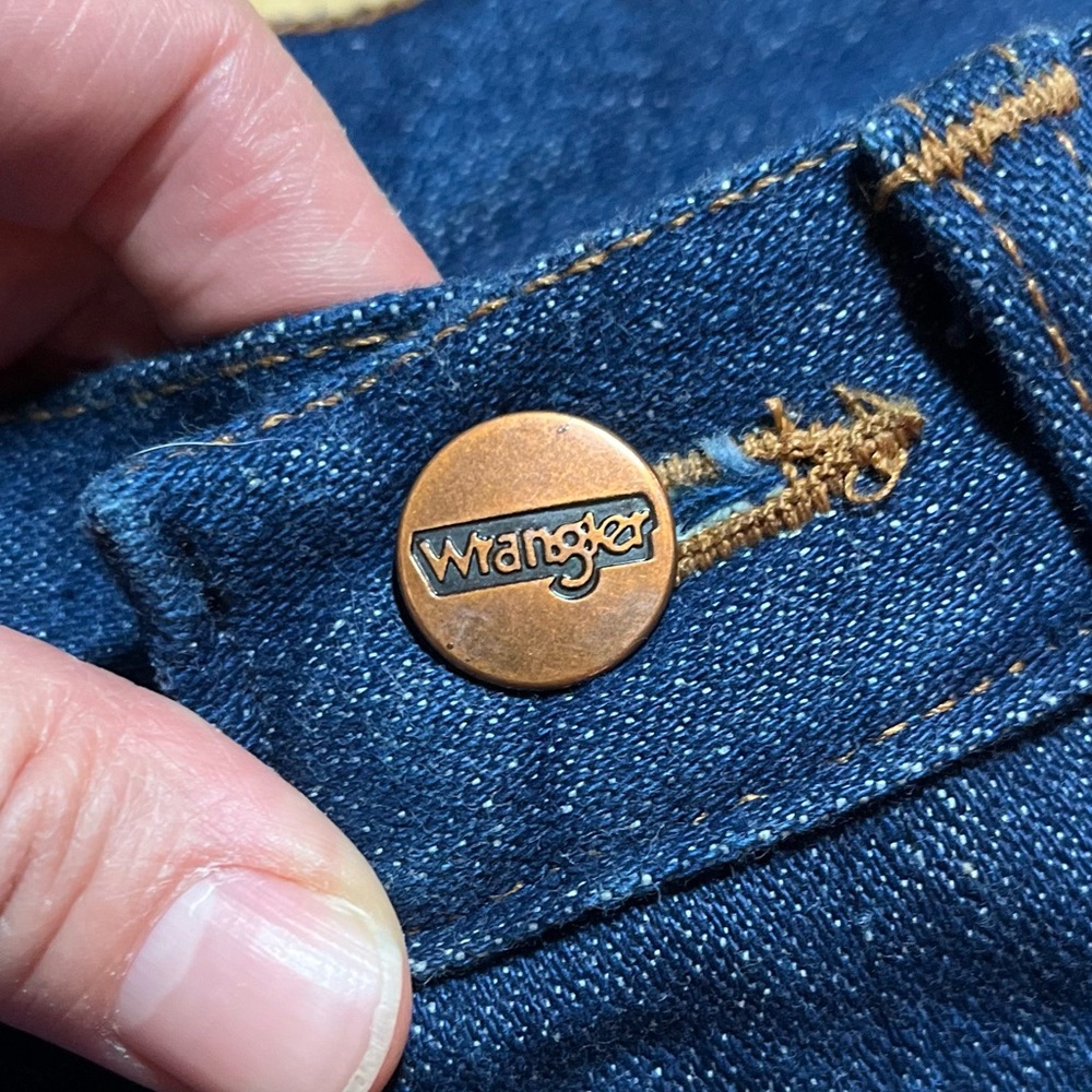Vintage Wrangler Dark Blue Bootcut Jeans - Picture 2 of 5